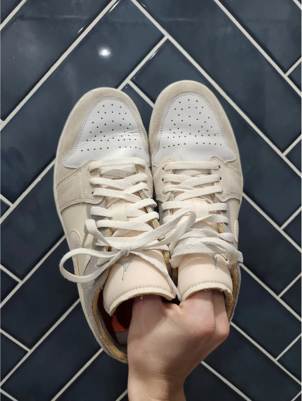 Nike Air Jordan 1 US MENS 10 Craft  Cream/ Phantom (DN1635-100)